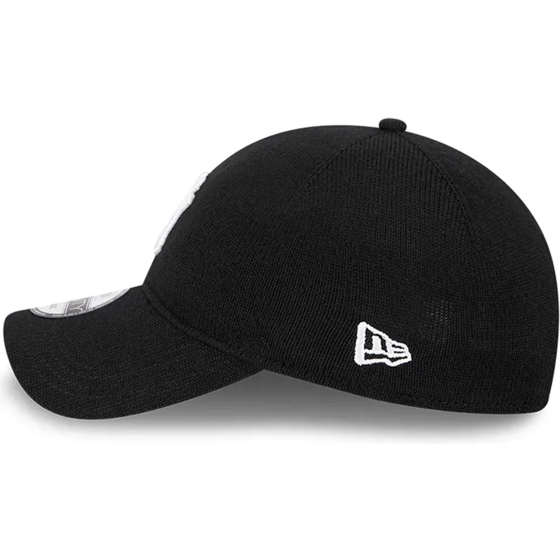 cepice-zaoblena-cerna-nastavitelny-9twenty-merino-wool-yarn-new-york-yankees-mlb-new-era cepice-zaoblena-cerna-nastavitelny-9twenty-merino-wool-yarn-new-york-yankees-mlb-new-era