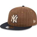 braune-und-marineblaue-verstellbare-flache-kappe-9fifty-retro-crown-wool-pinstripe-der-new-york-yankees-mlb-von-new-era