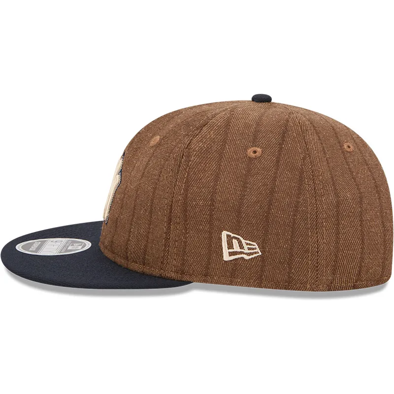 justerbar-9fifty-retro-crown-ull-pinstripe-brun-och-marinbla-flat-keps-new-york-yankees-mlb-fran-new-era