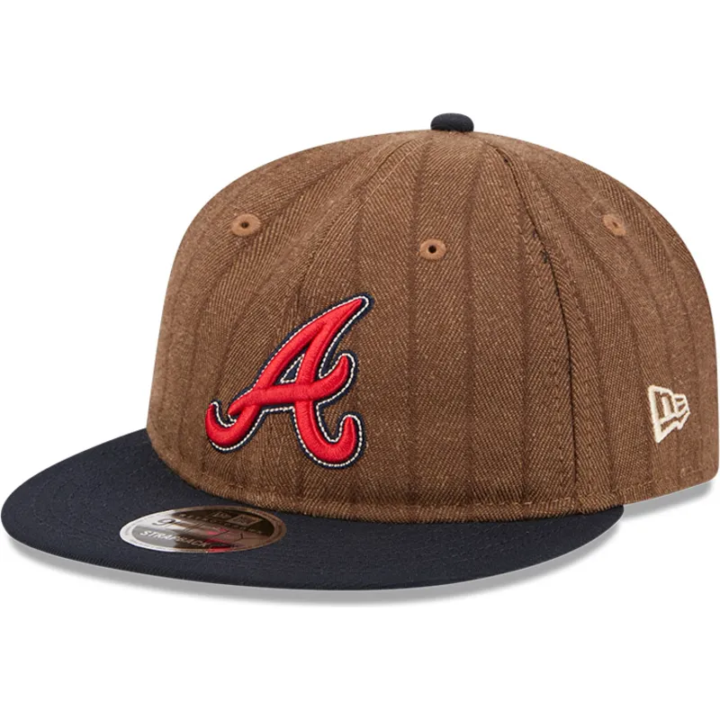 gorra-plana-marron-y-azul-marino-ajustable-9fifty-retro-crown-wool-pinstripe-de-atlanta-braves-mlb-de-new-era