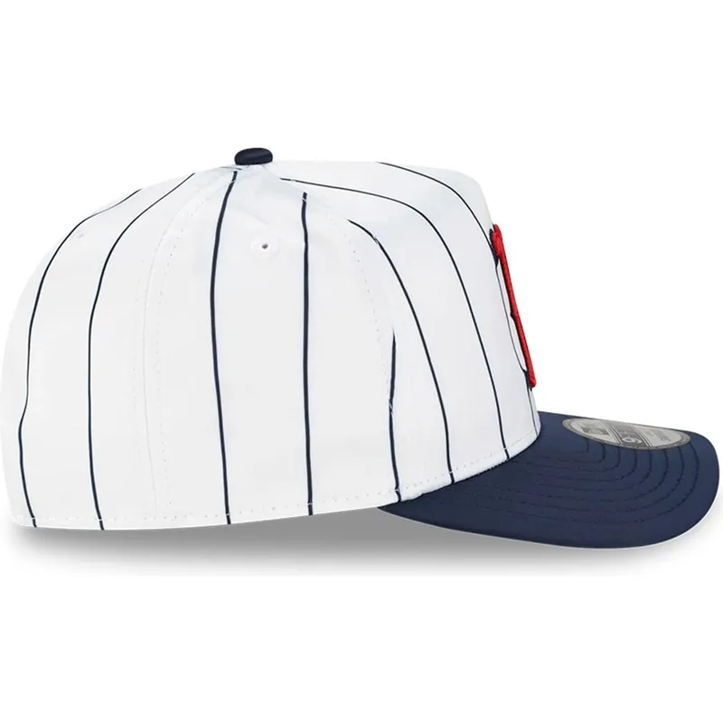 cepice-zaoblena-bila-snapback-9fifty-a-frame-satin-pinstripe-boston-red-sox-mlb-new-era