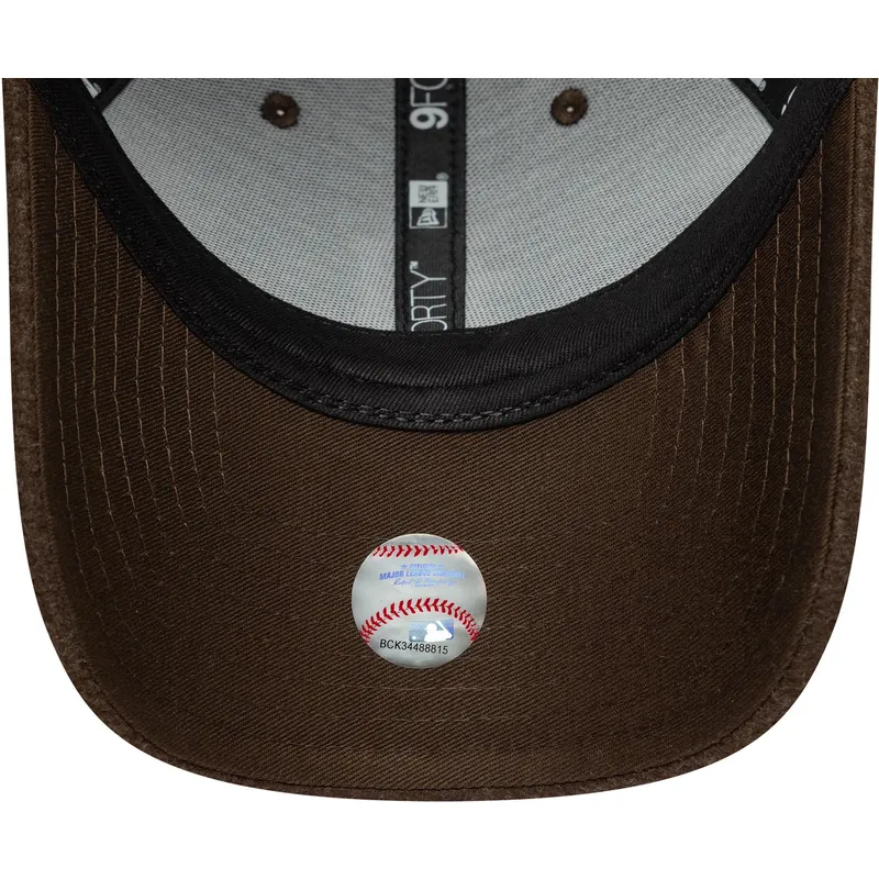 brun-kurvad-snapback-keps-9forty-melton-wool-detroit-tigers-mlb-fran-new-era
