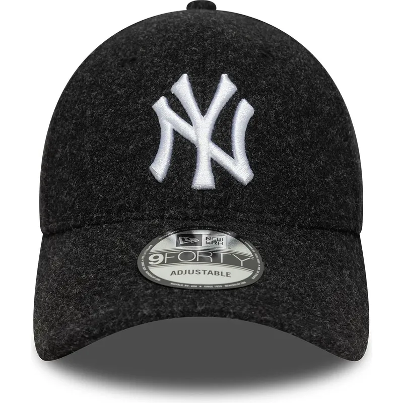 svart-kurvad-snapback-keps-9forty-melton-wool-fran-new-york-yankees-mlb-av-new-era