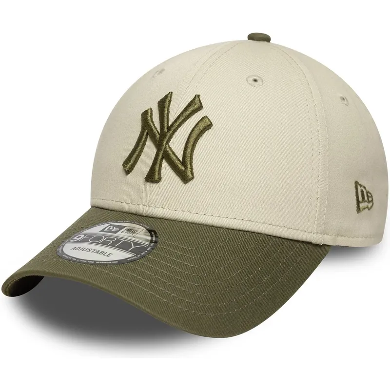 beige-och-gron-justerbar-9forty-side-patch-keps-new-york-yankees-mlb-fran-new-era