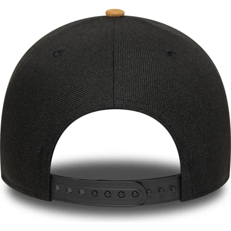gorra-curva-negra-y-marron-snapback-9forty-e-frame-suede-visor-de-new-york-yankees-mlb-de-new-era
