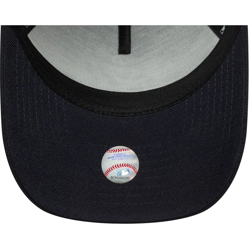 cepice-zaoblena-namornicka-modra-snapback-9forty-e-frame-tonal-icon-new-york-yankees-mlb-new-era