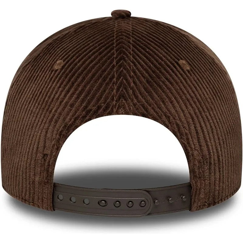 gorra-curva-marron-snapback-9forty-e-frame-patch-cord-de-new-era