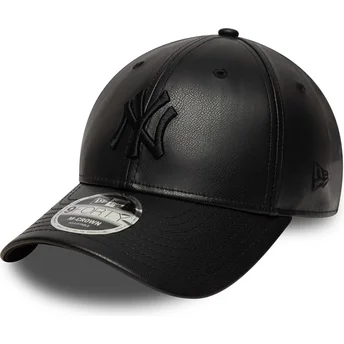 Gorra curva negra snapback con logo negro 9FORTY M-Crown PU de New York Yankees MLB de New Era