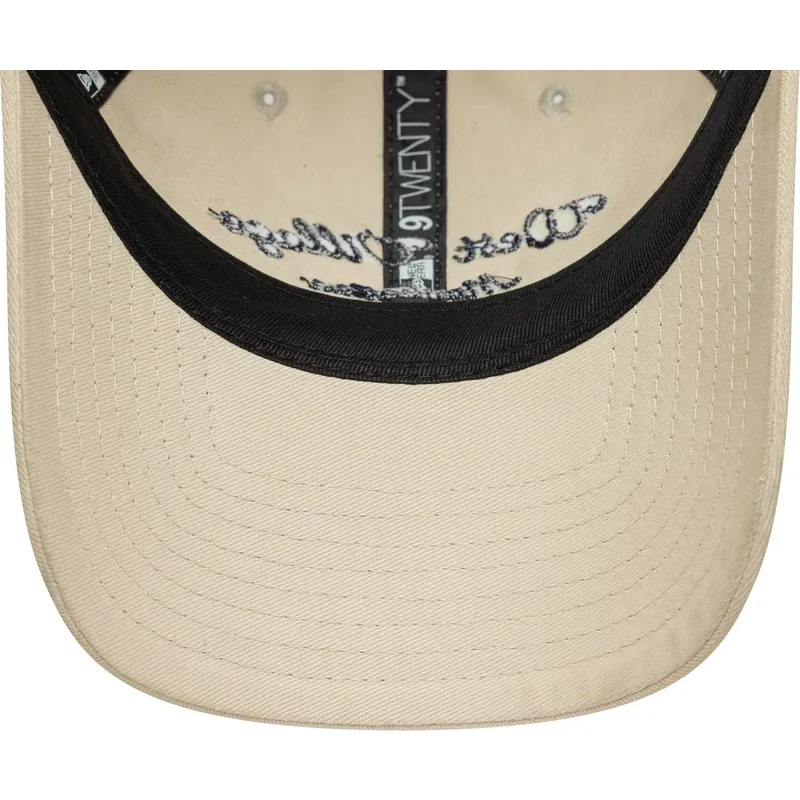 cap-zaoblena-beige-adjustable-strap-9twenty-new-era