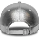 cepice-zaoblena-stribrna-nastavitelny-plateada-9forty-metallic-new-york-yankees-mlb-new-era