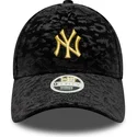 cepice-zaoblena-cerna-nastavitelny-9forty-leo-velour-metallic-new-york-yankees-mlb-new-era