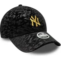 cepice-zaoblena-cerna-nastavitelny-9forty-leo-velour-metallic-new-york-yankees-mlb-new-era