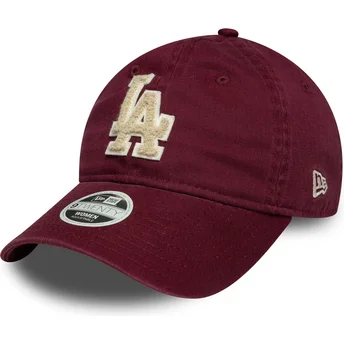 Verstellbare Damenkappe mit gebogenem Schirm in Bordeauxrot mit beigem Los Angeles Dodgers-Logo 9TWENTY Boucle von New Era MLB