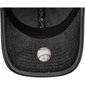 schwarze-gebogene-verstellbare-damenkappe-9twenty-denim-der-new-york-yankees-mlb-von-new-era