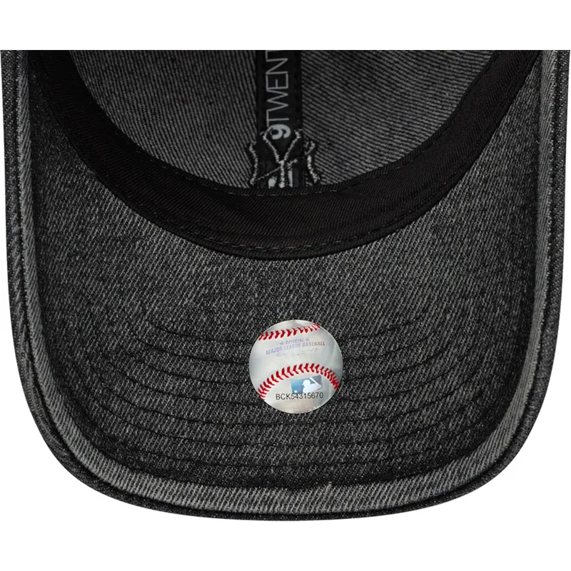 new-era-new-york-yankees-mlb-9twenty-justerbar-svart-kurvad-damkeps-i-denim