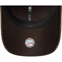 cepice-zaoblena-hneda-nastavitelny-9twenty-worn-pu-new-york-yankees-mlb-new-era
