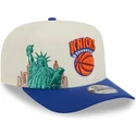 beige-und-blaue-snapback-kappe-9fifty-a-frame-precurved-hardwood-classics-der-new-york-knicks-nba-von-new-era
