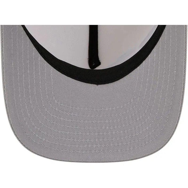 beige-och-gra-bojd-keps-snapback-9fifty-a-frame-precurved-hardwood-classics-san-antonio-spurs-nba-fran-new-era