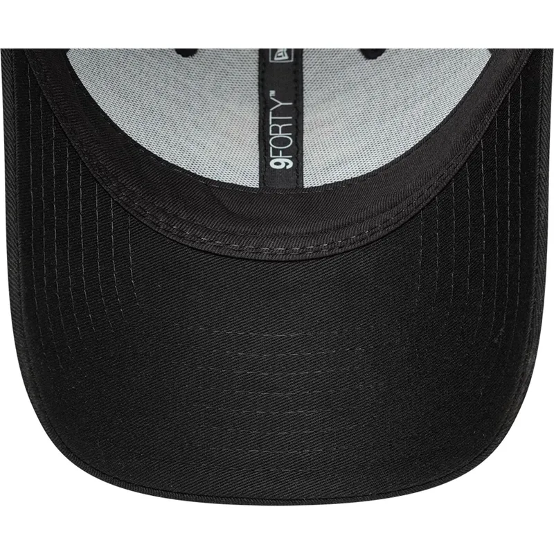 cap-zaoblena-black-snapback-9forty-ajustable-fc-barcelona-laliga-new-era
