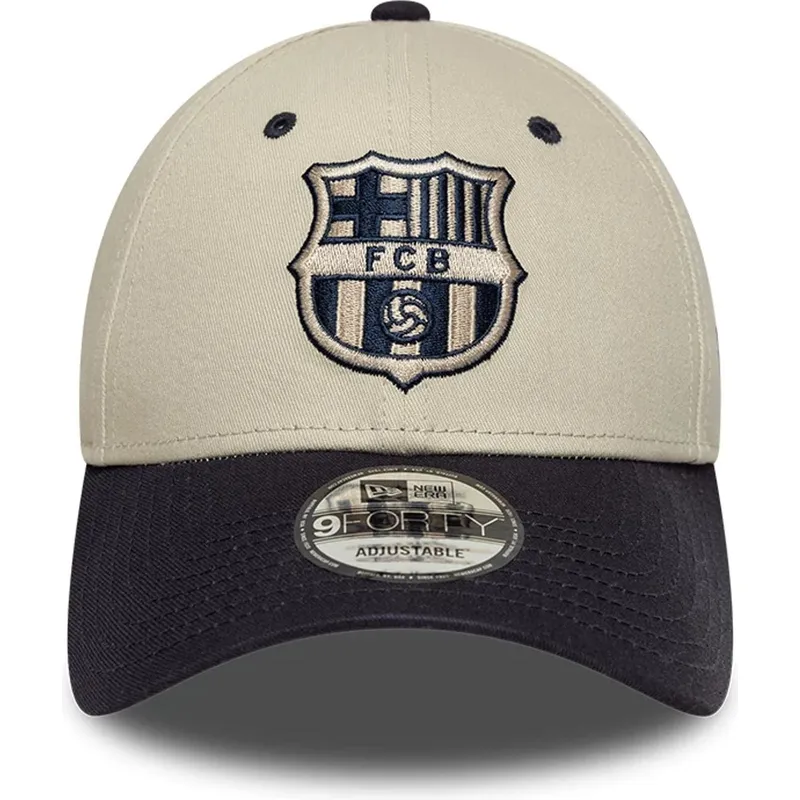 bojd-keps-beige-och-marinbla-justerbar-fc-barcelona-laliga-9forty-contrast-fran-new-era