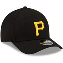 schwarze-gebogene-snapback-kappe-9forty-m-crown-player-replica-der-pittsburgh-pirates-mlb-von-new-era