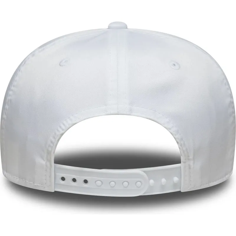 snapback-9seventy-stretch-snap-technical-golf-new-era