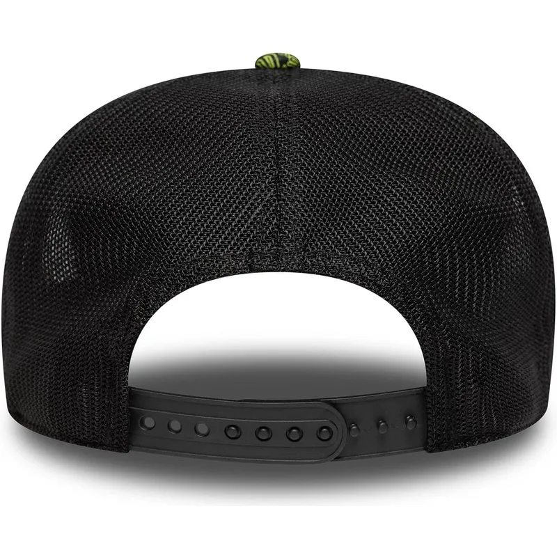 cepice-zaoblena-cerna-snapback-9seventy-stretch-snap-all-over-print-valentino-rossi-vr46-motogp-new-era
