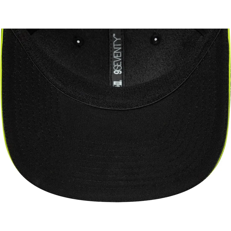 cepice-zaoblena-cerna-snapback-9seventy-stretch-snap-all-over-print-valentino-rossi-vr46-motogp-new-era
