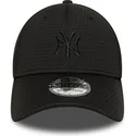 cepice-zaoblena-cerna-prilehava-39thirty-stretch-mesh-new-york-yankees-mlb-new-era
