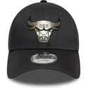 new-era-curved-brim-9forty-metallic-chicago-bulls-nba-grey-snapback-cap
