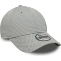 gorra-curva-gris-snapback-con-logo-gris-9forty-mesh-flawless-de-new-york-yankees-mlb-de-new-era