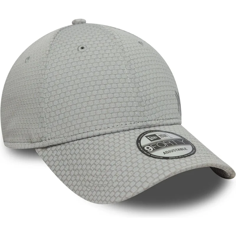 gorra-curva-gris-snapback-con-logo-gris-9forty-mesh-flawless-de-new-york-yankees-mlb-de-new-era