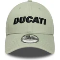 grune-verstellbare-curved-cap-9forty-seasonal-von-ducati-motor-motogp-von-new-era