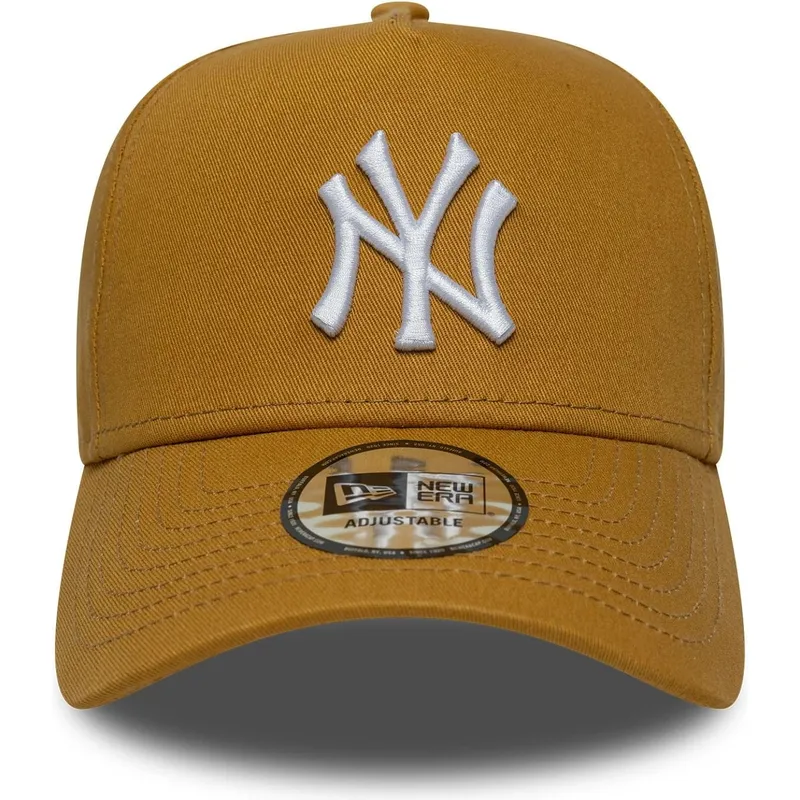 braune-gebogene-snapback-kappe-9forty-e-frame-league-essential-der-new-york-yankees-mlb-von-new-era
