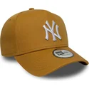cepice-zaoblena-hneda-snapback-9forty-e-frame-league-essential-new-york-yankees-mlb-new-era