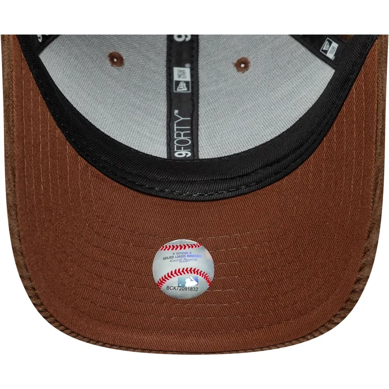 cepice-zaoblena-hneda-nastavitelny-9forty-m-crown-cord-los-angeles-dodgers-mlb-new-era