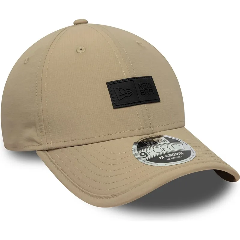 beige-verstellbare-curved-cap-9forty-m-crown-sport-von-new-era