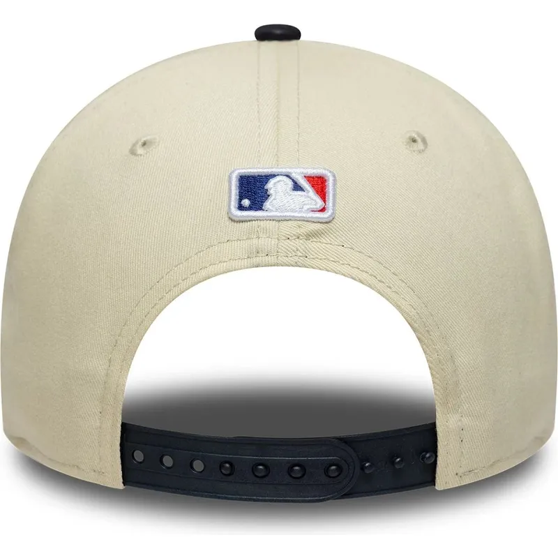 cap-zaoblena-beige-snapback-9forty-m-crown-new-york-yankees-mlb-new-era