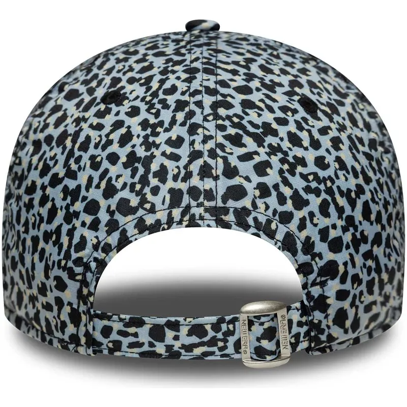 gorra-curva-leopardo-ajustable-9forty-m-crown-de-racing-bulls-f1-team-formula-1-de-new-era