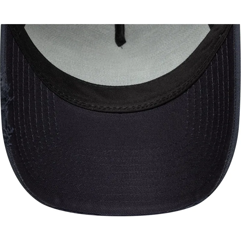cepice-zaoblena-namornicka-modra-snapback-a-frame-oval-canvas-distress-new-era