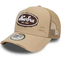 cepice-zaoblena-hneda-snapback-a-frame-oval-canvas-distress-new-era