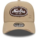 cepice-zaoblena-hneda-snapback-a-frame-oval-canvas-distress-new-era