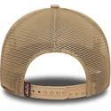 cepice-zaoblena-hneda-snapback-a-frame-oval-canvas-distress-new-era