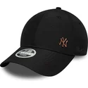 gorra-curva-negra-ajustable-con-logo-bronce-para-mujer-9forty-flawless-de-new-york-yankees-mlb-de-new-era