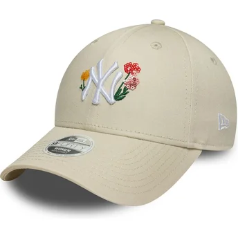 New Era Curved Brim Women 9FORTY Floral Icon New York Yankees MLB Beige Adjustable Cap