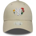 bojd-beige-justerbar-keps-for-dam-9forty-floral-icon-fran-new-york-yankees-mlb-av-new-era