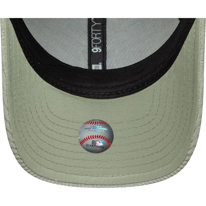 cepice-zaoblena-zelena-nastavitelny-pasek-claro-9forty-m-crown-pastel-cord-new-york-yankees-mlb-new-era