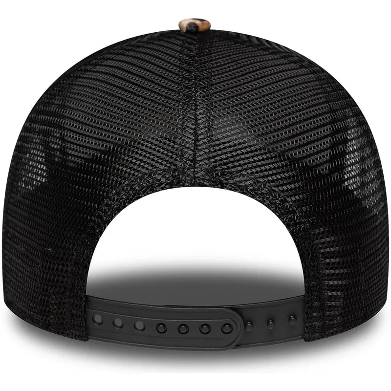 cepice-zaoblena-zadne-zvire-leopardi-snapback-9forty-a-frame-m-crown-new-era