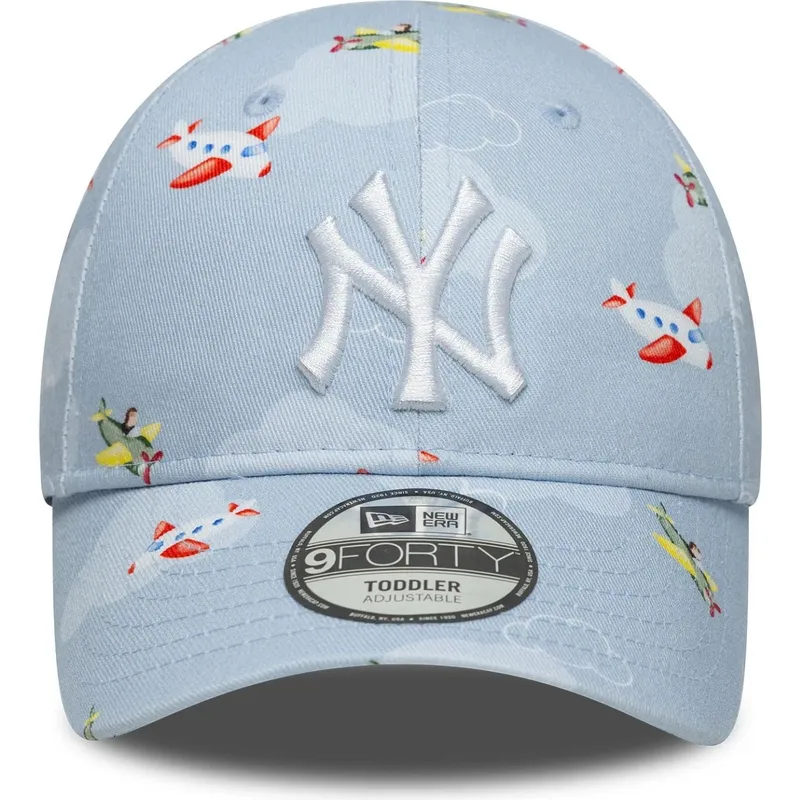 gorra-curva-azul-claro-ajustable-para-nino-pequeno-9forty-plane-all-over-print-de-new-york-yankees-mlb-de-new-era