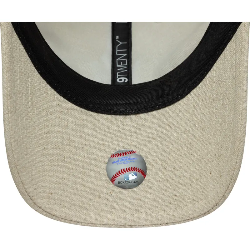cepice-zaoblena-bezova-nastavitelny-pasek-9twenty-linen-new-york-yankees-mlb-new-era